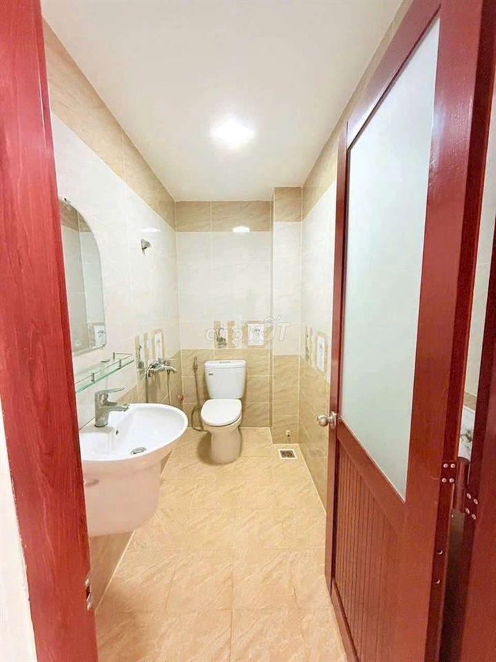 Nhà đường MÃ LÒ [4x12, 3 lầu, 5pn, 4toilet] 13tr/tháng