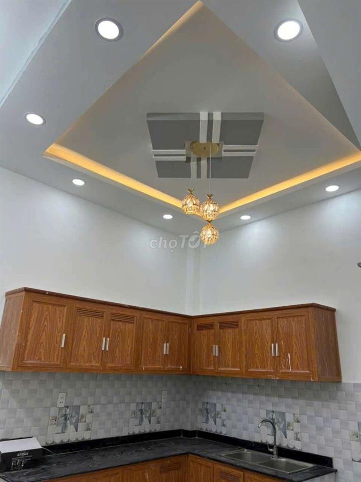 Nhà đường số 8 - Lê Văn Quới [4x18, 2lầu, 3pn, 4toilet]
