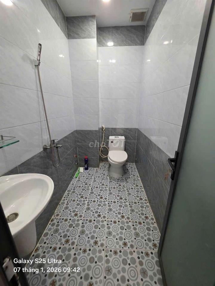 Nhà hẻm 413 LÊ VĂN QUỚI [4x20, 1 lầu, 2pn, 2wc] 2 máy lạnh