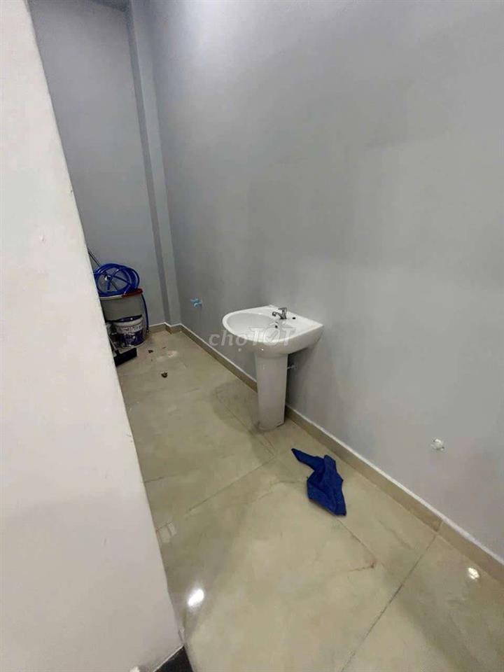 Nhà Lê Văn Quới [4x17, 3pn, 4toilet] 13tr/tháng