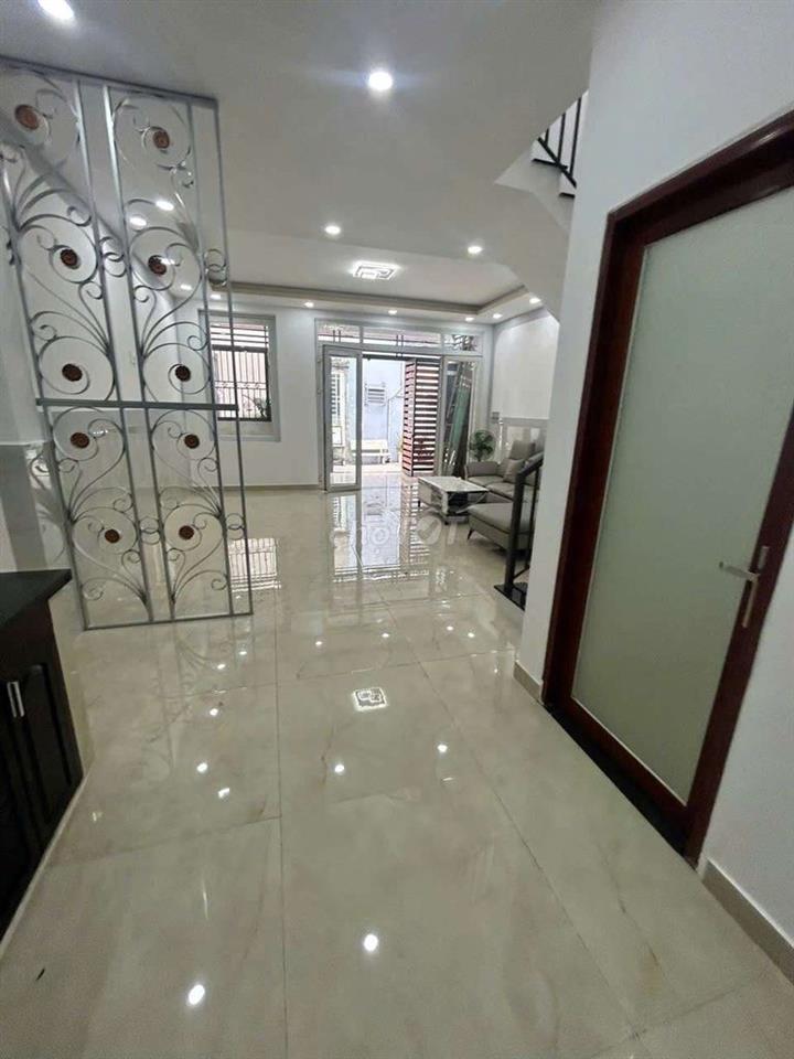 Nhà Lê Văn Quới [4x17, 3pn, 4toilet] 13tr/tháng