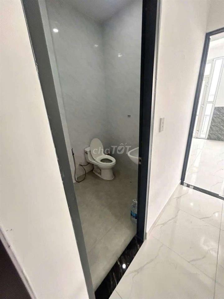 Nhà Lê Văn Quới [4x17, 3pn, 4toilet] 13tr/tháng