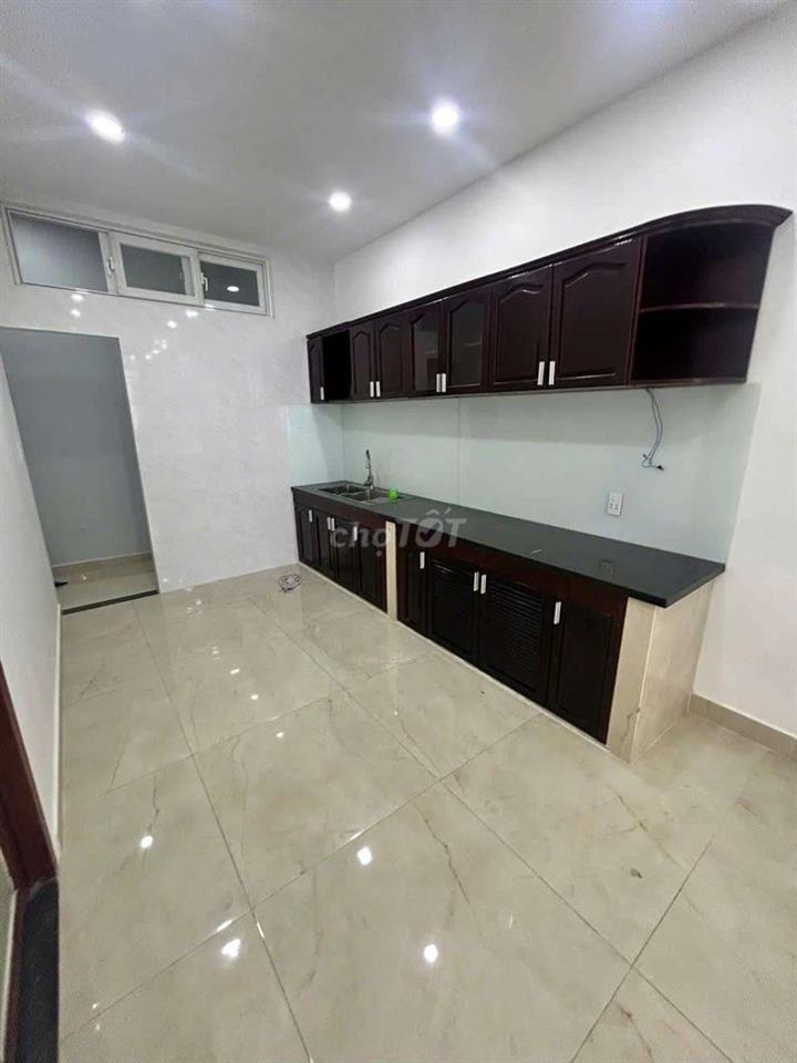 Nhà Lê Văn Quới [4x17, 3pn, 4toilet] 13tr/tháng