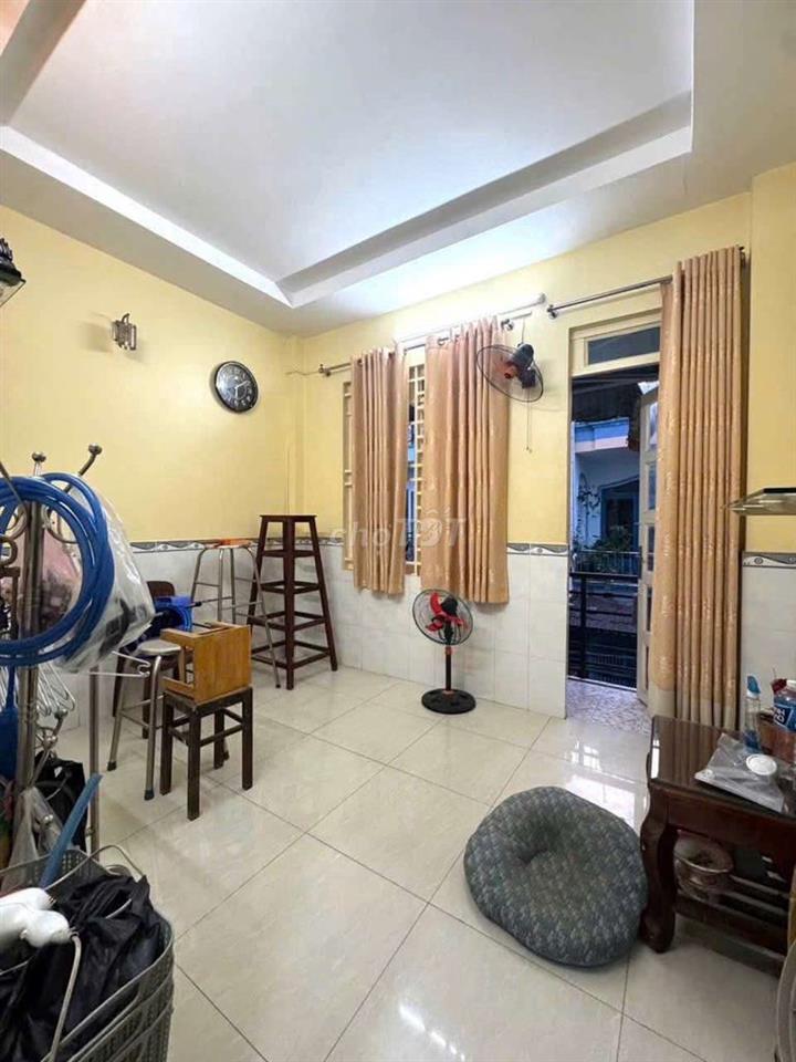 Nhà hẻm 276 Mã Lò [4x10, 3 lầu, 4pn, 3toilet] 10tr/tháng