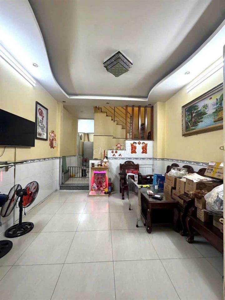 Nhà hẻm 276 Mã Lò [4x10, 3 lầu, 4pn, 3toilet] 10tr/tháng