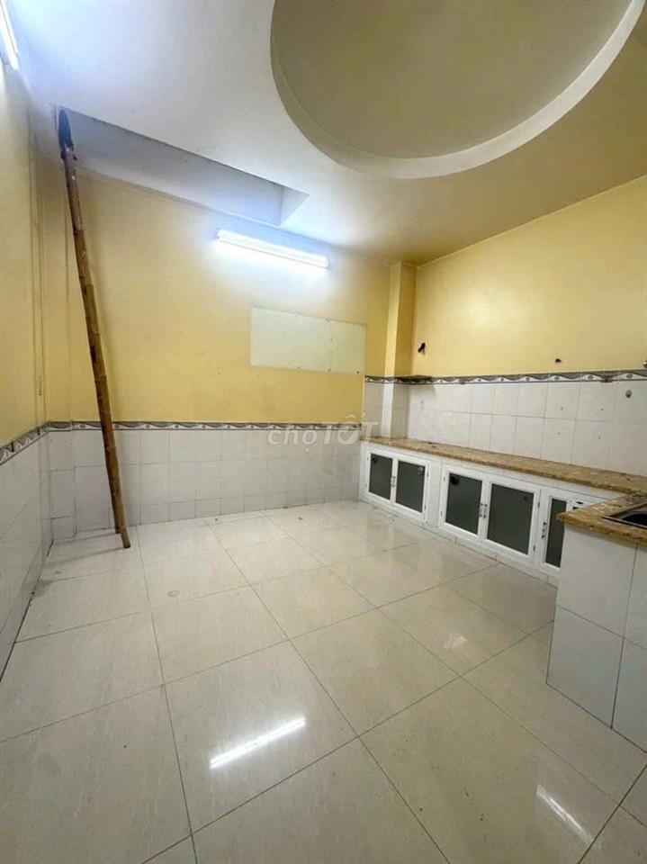 Nhà hẻm 276 Mã Lò [4x10, 3 lầu, 4pn, 3toilet] 10tr/tháng