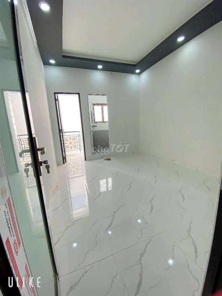 Nhà PHAN ĐÌNH PHÙNG [4x17, 3 lầu, 4pn, 3toilet] sẵn 3 máy lạnh