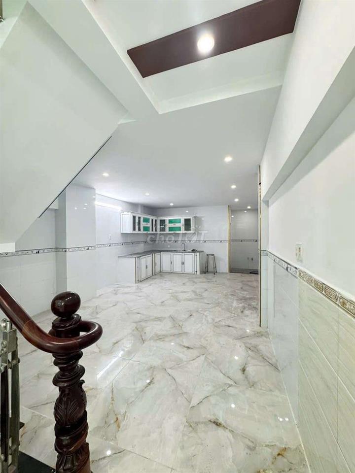 Nhà LÊ ĐÌNH CẨN [5x18, 2 lầu, 3pn, 3toilet] 13tr/tháng