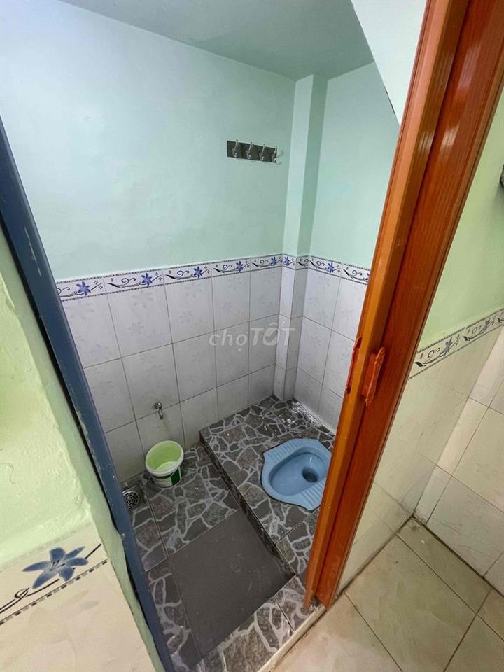 CHO THUÊ NHÀ TRỌ - 1TRỆT1LẦU - HẺM 5M