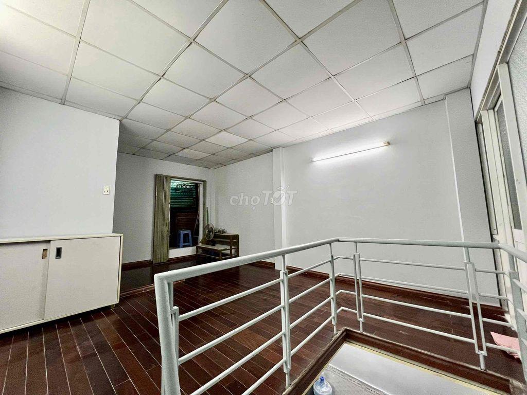 CHO THUÊ NHÀ NGUYÊN CĂN - 1TRỆT1LỬNG[4x17M] - 3PN2WC - HẺM 4M