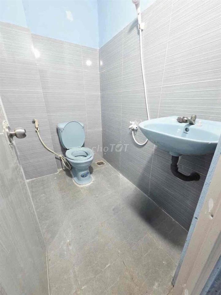 CHO THUÊ NHÀ MẶT TIỀN NỘI BỘ KHU LUỸ BÁN BÍCH - HẺM 8M - [DT:4x14M]