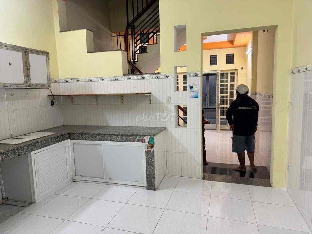 bán nhà đường trương phước phan-4x9,5 đúc thật hẻm 4m