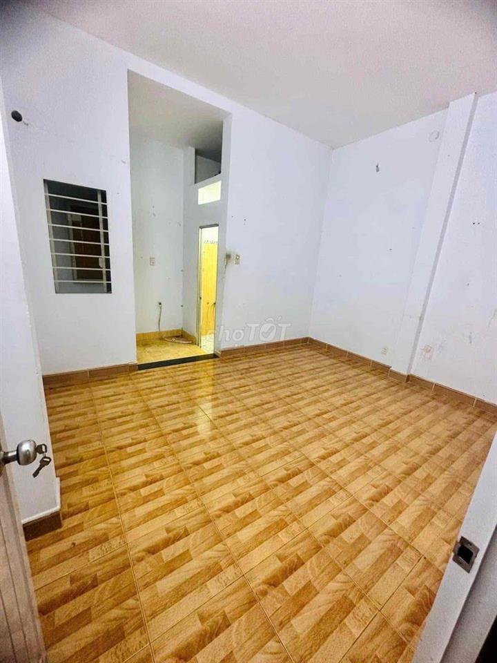 Cho thuê nhà nguyên căn 1 lửng 1 lầu đường số 14 lê Văn Quới