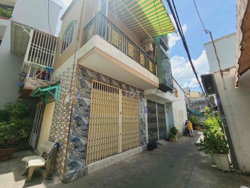 nhà đường phú thọ hoà chính chủ sổ hồng riêng -1 lầu hẻm xe hơi