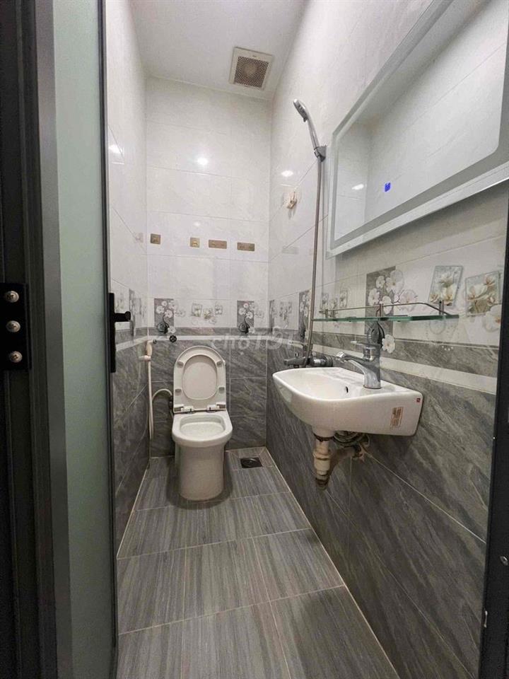cho thuê nhà mới hương lộ 2-2 phòng ngủ hẻm xe hơi