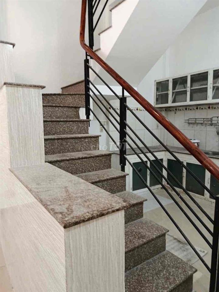 cho thuê nhà nguyên căn đường số 14 mới đẹp 2pn