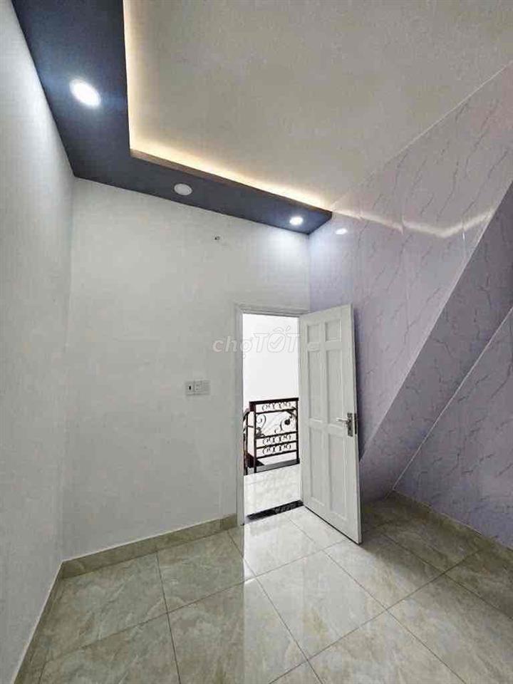 cho thuê nhà nguyên căn đường ao đôi -2 lầu 4 phòng ngủ