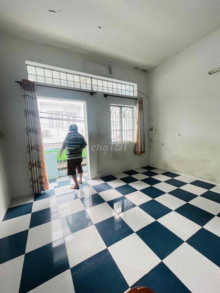 cho thuê nhà nguyên căn đường lê văn quới 8m thông