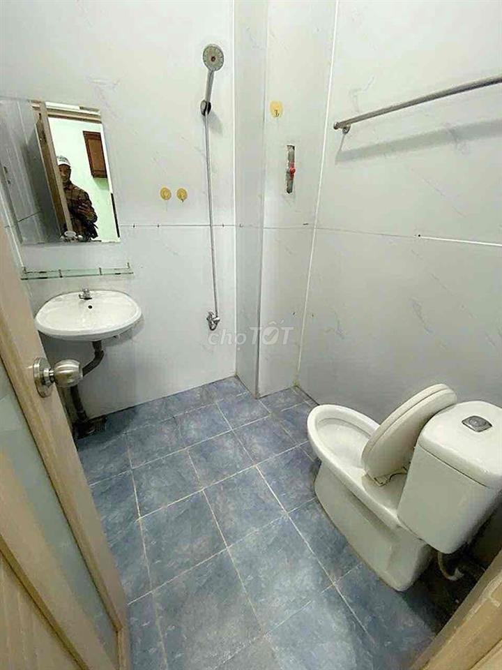 NHÀ  ĐƯỜNG SỐ 19 —Kênh Nước Đen —[ 5,5 x 15] 1 LẦU 3PN ,2WC
