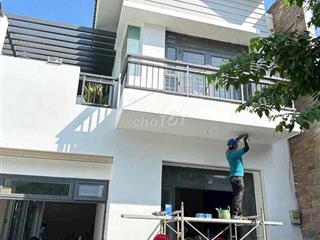 💥BIỆT THỰ NGAY KHU 4 XÃ [ 10 x 30 ] 2 TẦNG (3PN,4WC) FUL NỘI THẤT💥