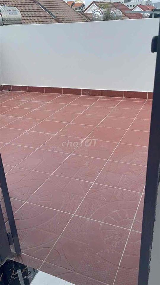 NHÀ MTKD PHƯỜNG PHÚ TRUNG [ 4 x 25] 2 lầu 1 sân thượng (4pn,4WC)