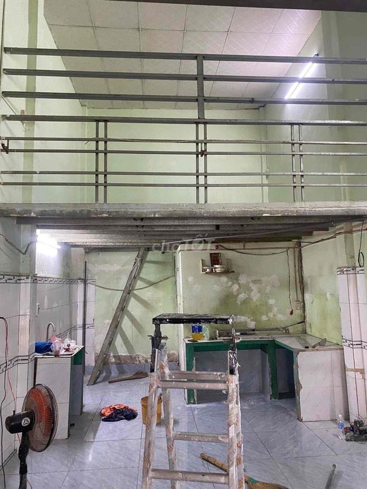 Nhà [ 4x 10 ] 2 lửng (2pn,1WC) hẻm 5m ,413/ lê văn quới