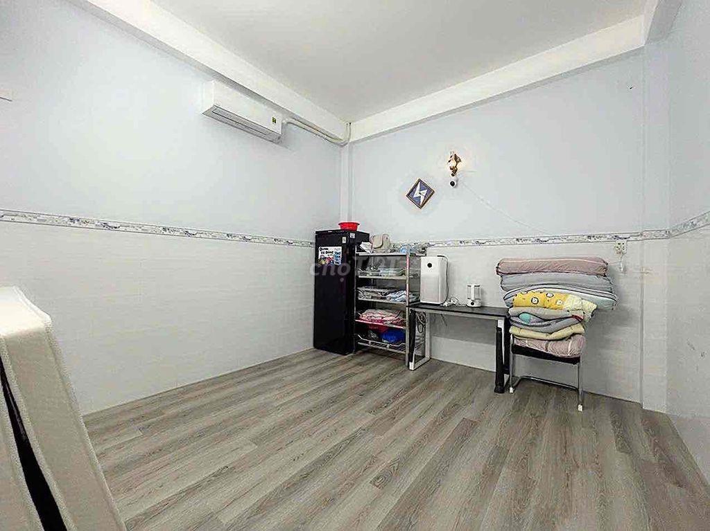 Nhà [ 5 x 16] 2 lầu ( 4PN,2WC) —Hẻm 6m ,Hương lộ 2 ,bình tân