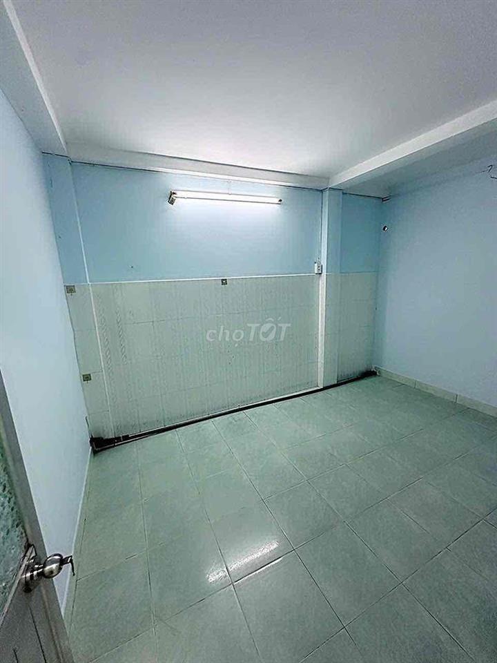 MTKD KHU LÊ VĂN QUỚI GIÁP 4 XÃ__ 4x 17’m lửng đúc (2PN ,2WC)