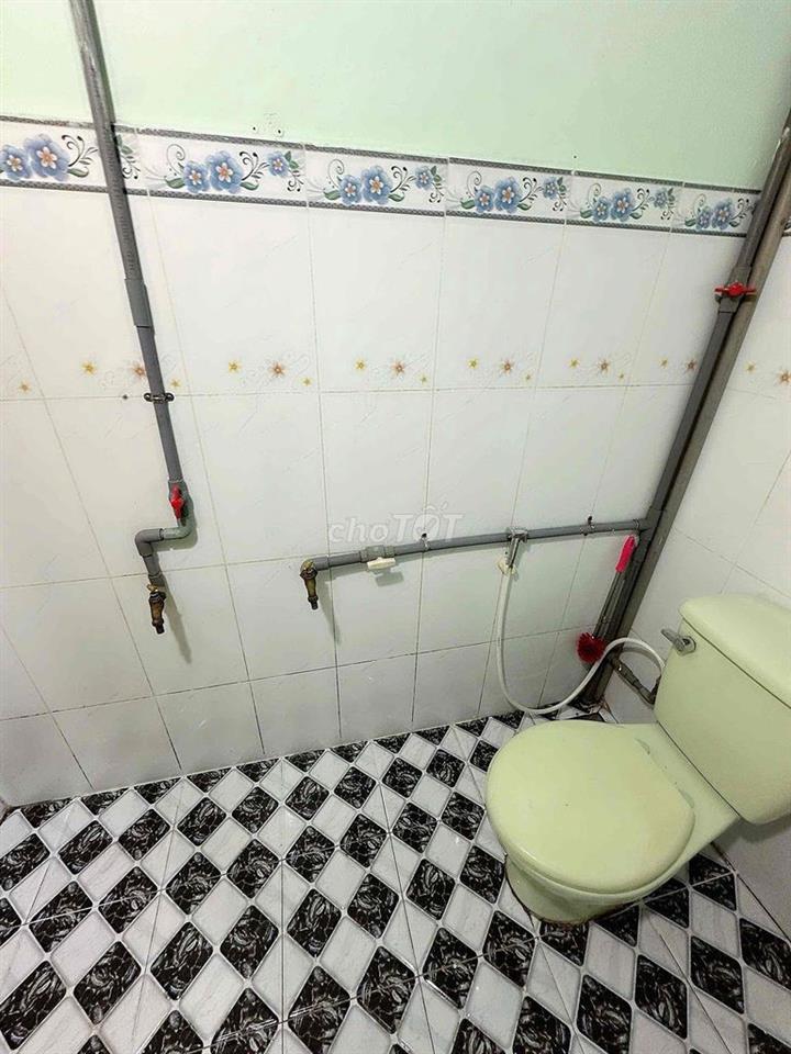 Nhà [ 4 x 12 ] 1 lửng đúc (1PN,1WC ) ,hẻm 5m thông,khu đường LK 2-5,bt