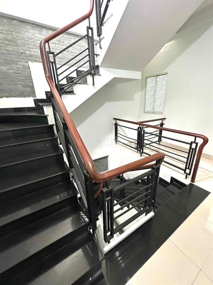 NHÀ [ 4 x 16] 2 lầu,sân thượng (3PN,3WC) hẻm 8 thông ,KHU TÂN HƯƠNG,TP