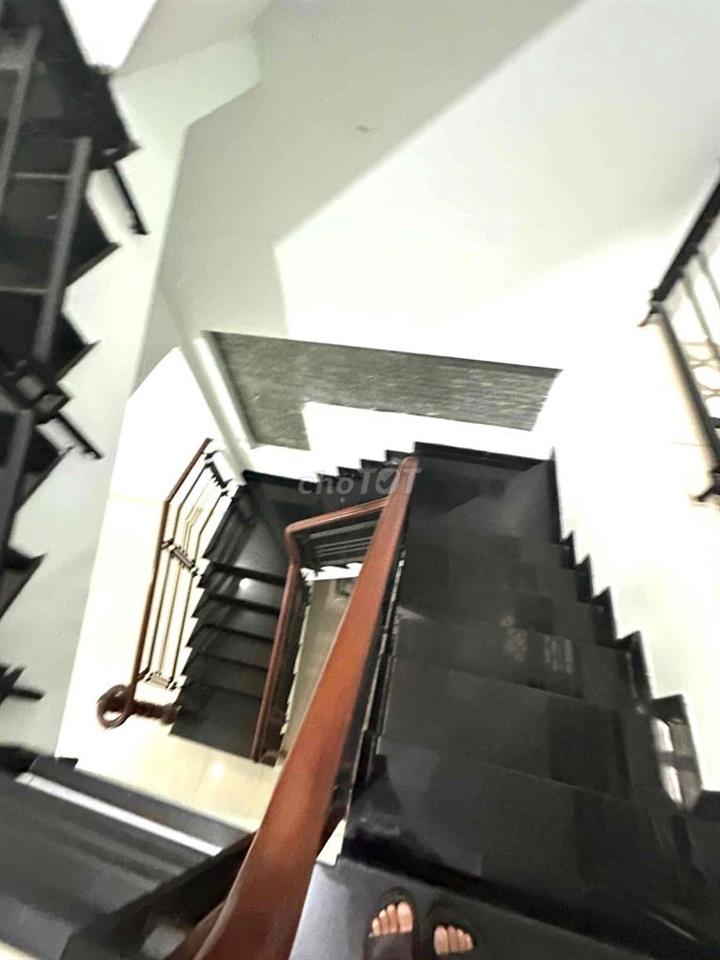 NHÀ [ 4 x 16] 2 lầu,sân thượng (3PN,3WC) hẻm 8 thông ,KHU TÂN HƯƠNG,TP