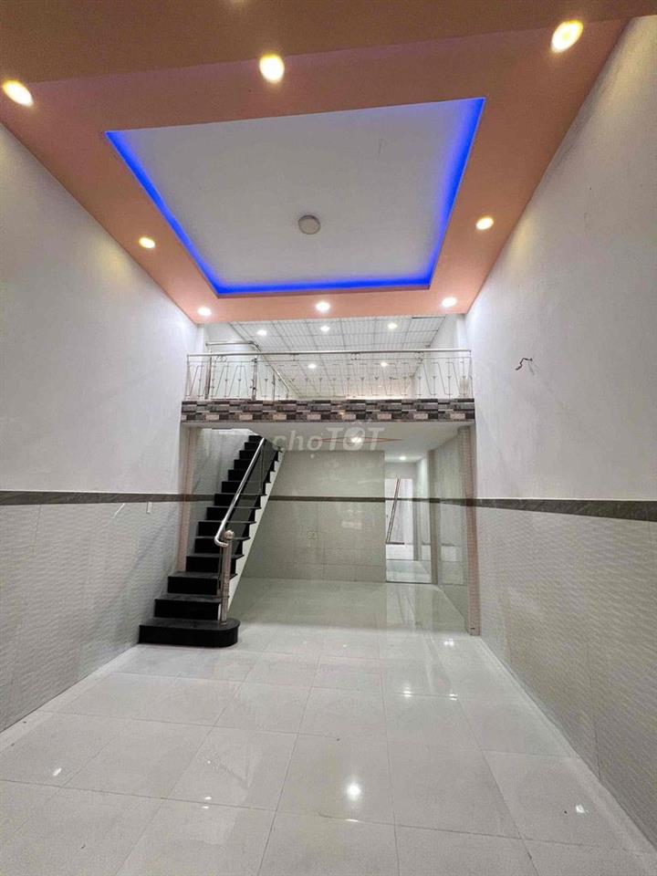 MTKD ĐƯỜNG SỐ 3 CHỢ BÌNH LONG [ 4 x 18] 1 lửng đúc ( 2Pn,1WC)