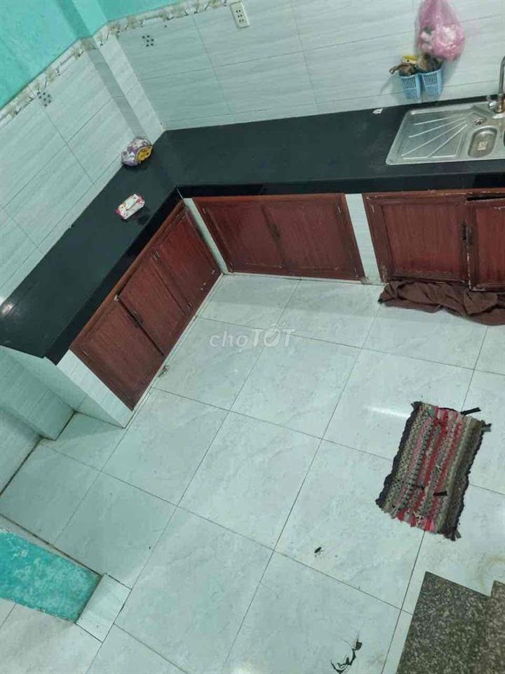 NHÀ RẺ  5 x 10m 2 lầu (3PN,3WC). BÌNH TRỊ ĐÔNG ,BÌNH TÂN
