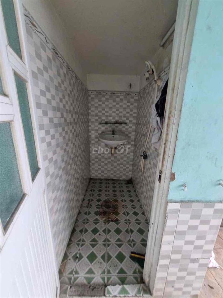 NHÀ RẺ  5 x 10m 2 lầu (3PN,3WC). BÌNH TRỊ ĐÔNG ,BÌNH TÂN