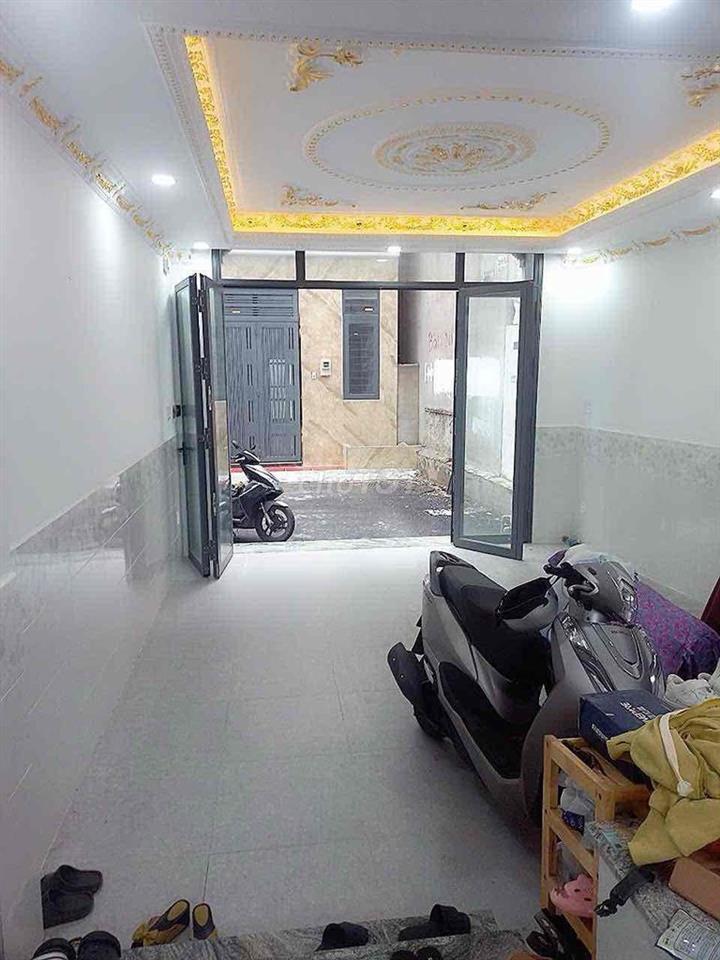NHÀ ĐẸP [ 4,5m x 16] 1 lửng 3 lầu ( 4Pn,5WC,1PT) hương lộ 2,bình tân