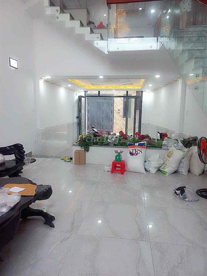 NHÀ ĐẸP [ 4,5m x 16] 1 lửng 3 lầu ( 4Pn,5WC,1PT) hương lộ 2,bình tân