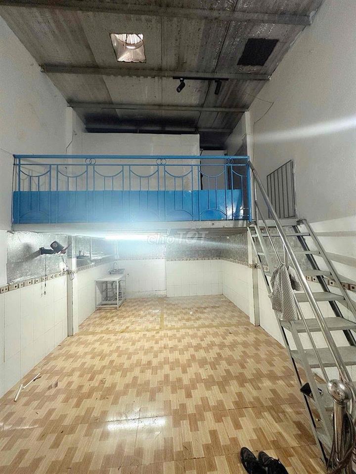 NHÀ 4 x 10 1 lưửng —1PN,1WC,HẺM 5M ,KHU MIẾU GÒ XOÀI —16A.