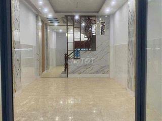 nhà 3 tấng 4pn 3wc hẻm xe tải thông phù hợp ở và làm vp cty..