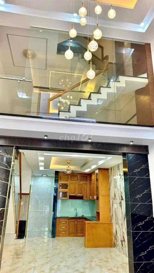 nhà 1 trệt 1 lửng 3 lầu 4pn 5wc hẻm 8m thông gần chợ Bình Thành