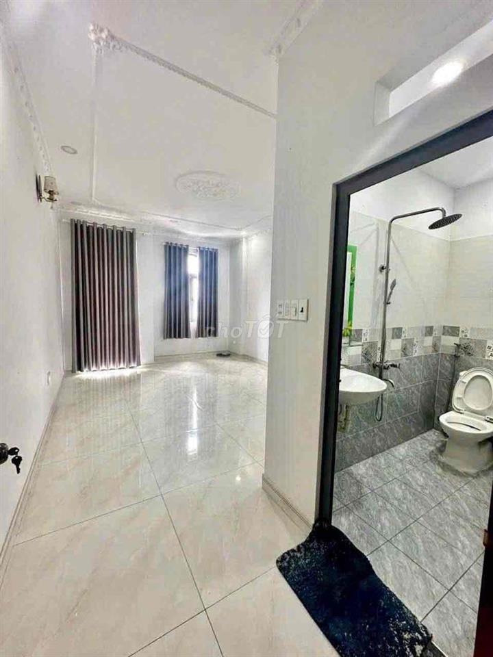 nhà 4x25m 4 tầng 4pn 5wc sân thượng hẻm 7m thông, phù hợp ở làm vp cty