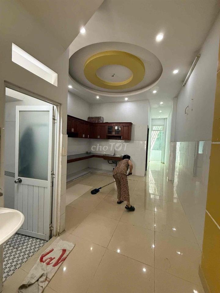 nhà 3 tầng 4pn 4wc hẻm 6m thông phù hợp ở và mở vp cty kd online