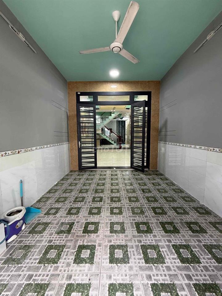 nhà 3 tầng 4pn 3wc hẻm 6m thông Đường Số 1. BHH B Bình Tân