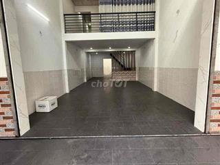 nhà 5x20m đúc lửng 2pn 2wc trệt trống suốt phù hợp làm may cắt