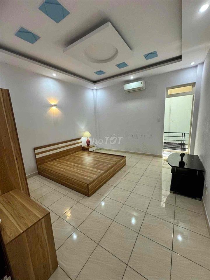 nhà full Nội Thất 3 tầng 4pn 4wc phù hợp ở gia đình, lmf vp cty kd onl
