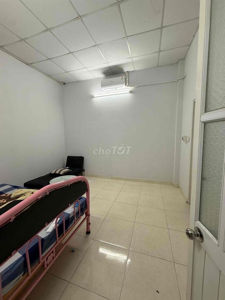 nhà 5x20m 2 tầng 3pn 4wc hẻm xe tải phù hợp bở và làm vp cty
