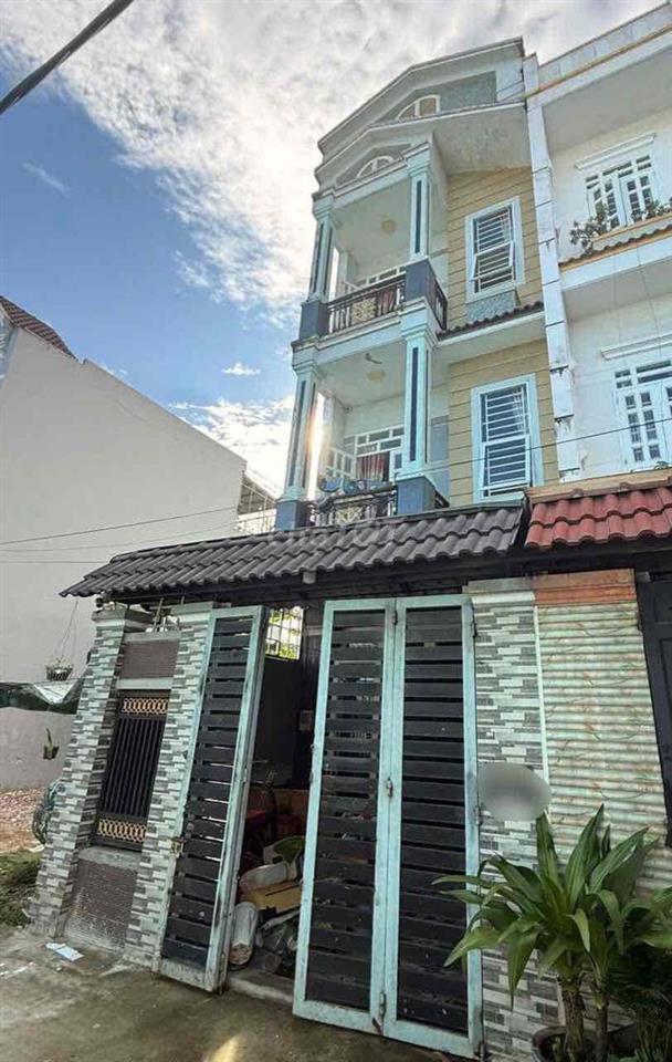 CHO THUÊ NHÀ TỈNH LỘ 10 TÂN TẠO A