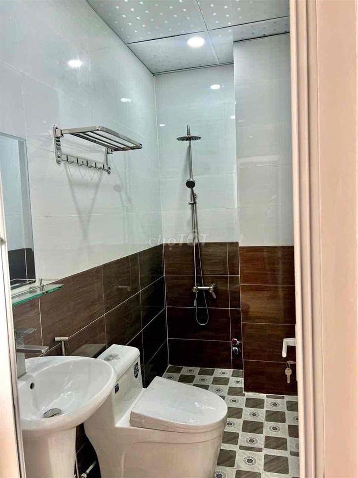CHO THUÊ NHÀ HƯƠNG LỘ 2 , BÌNH TÂN
