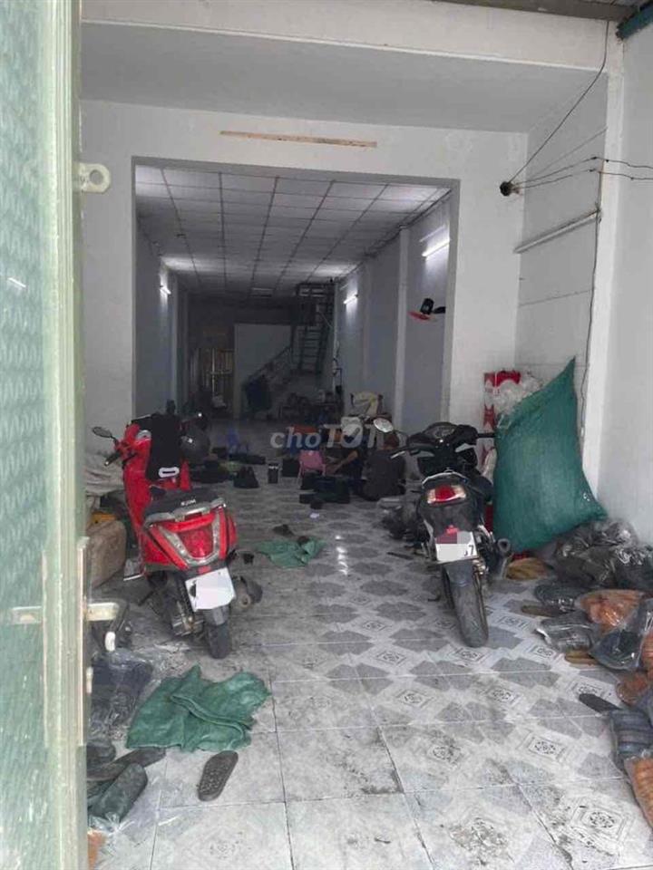 NHÀ [ 4 x 2O ] 2 lầu ,ST (4PN,3WC),hẻm 6m thông ,Mã lò -lô tư,bình tân