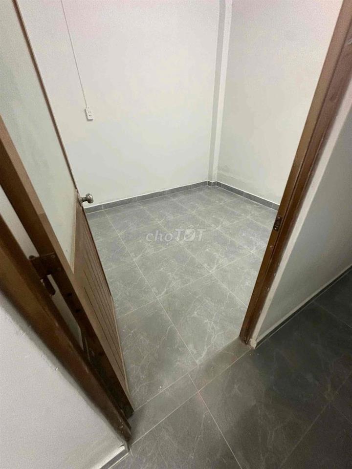 Nhà [4 x 18] 1 lầu (3PN,2WC) hẻm 6m ,hương lộ 2, bình tân