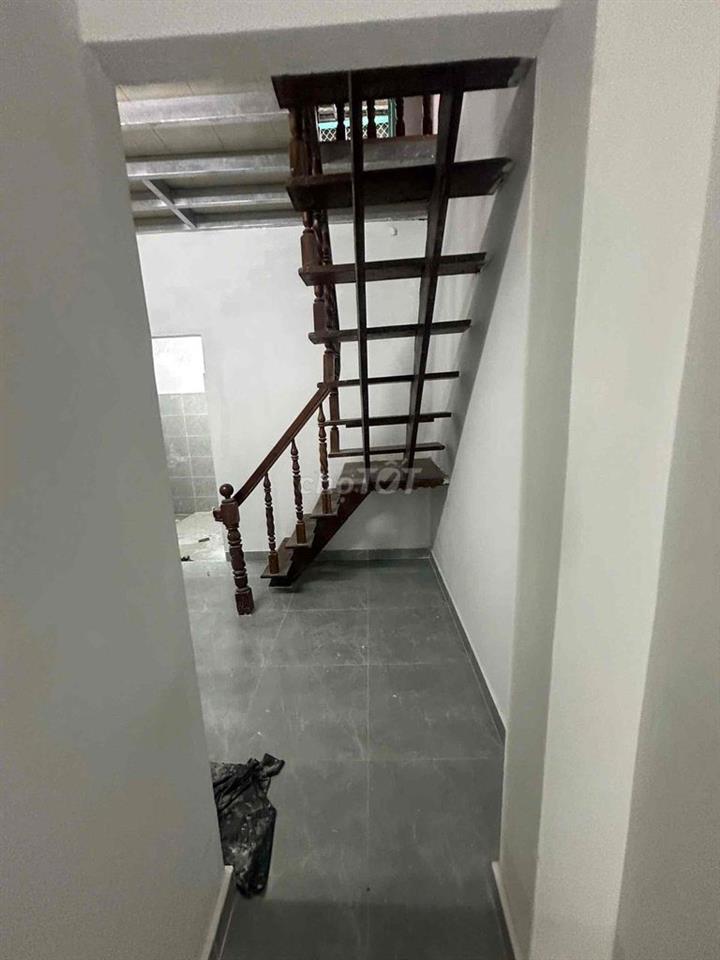 Nhà [4 x 18] 1 lầu (3PN,2WC) hẻm 6m ,hương lộ 2, bình tân